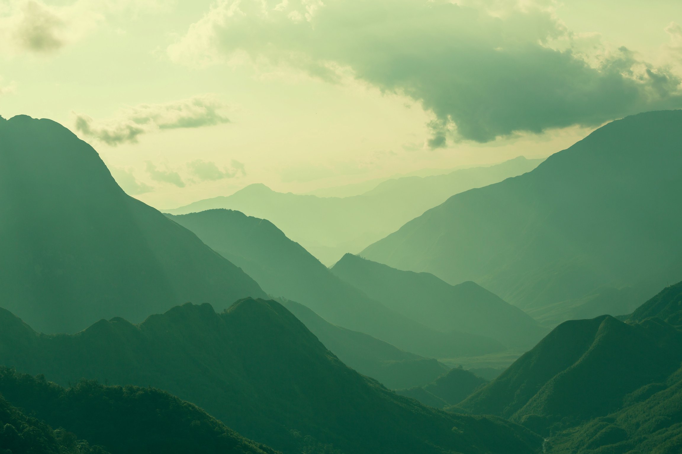 Serene Mountains in Vietnam